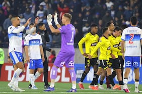 “Le tiró la presión a Boca”: prensa sudamericana resalta actuación de la UC en triunfo sobre Barcelona