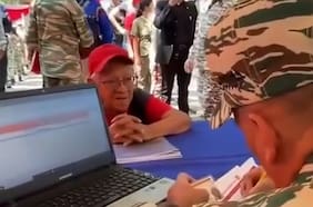Venezuela entrena a civiles ante un eventual ataque de EE.UU.