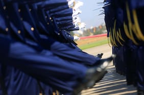 Cadete es expulsado de la FACH tras divulgación de fotografías íntimas de una oficial que fue su pareja