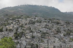 Comienza el plan de evacuación de chilenos en Haití por crisis de violencia