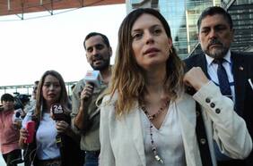 Fiscalía afirma que existen “antecedentes contradictorios” en investigación por caso Australis y revisará correos de 11 personas
