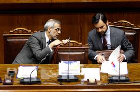 Citación de ministros a Senado y sesión especial en Cámara: oposición activa ofensiva en Parlamento por excarcelación de sicario