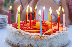 Estudio de Harvard muestra el extremo peligro de las celebraciones de cumpleaños infantiles en el contagio del coronavirus