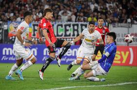 Tercera final en cuatro años: la cabeza de Falcón mete a Colo Colo en la definición de la Copa Chile