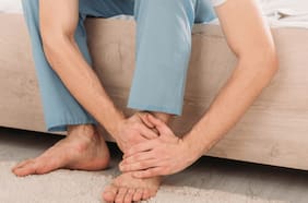 Soy podóloga y así afecta a la salud caminar descalzo por la casa