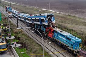 Incautación de teléfonos y la apertura de una caja negra: avanza la investigación del choque de trenes en San Bernardo