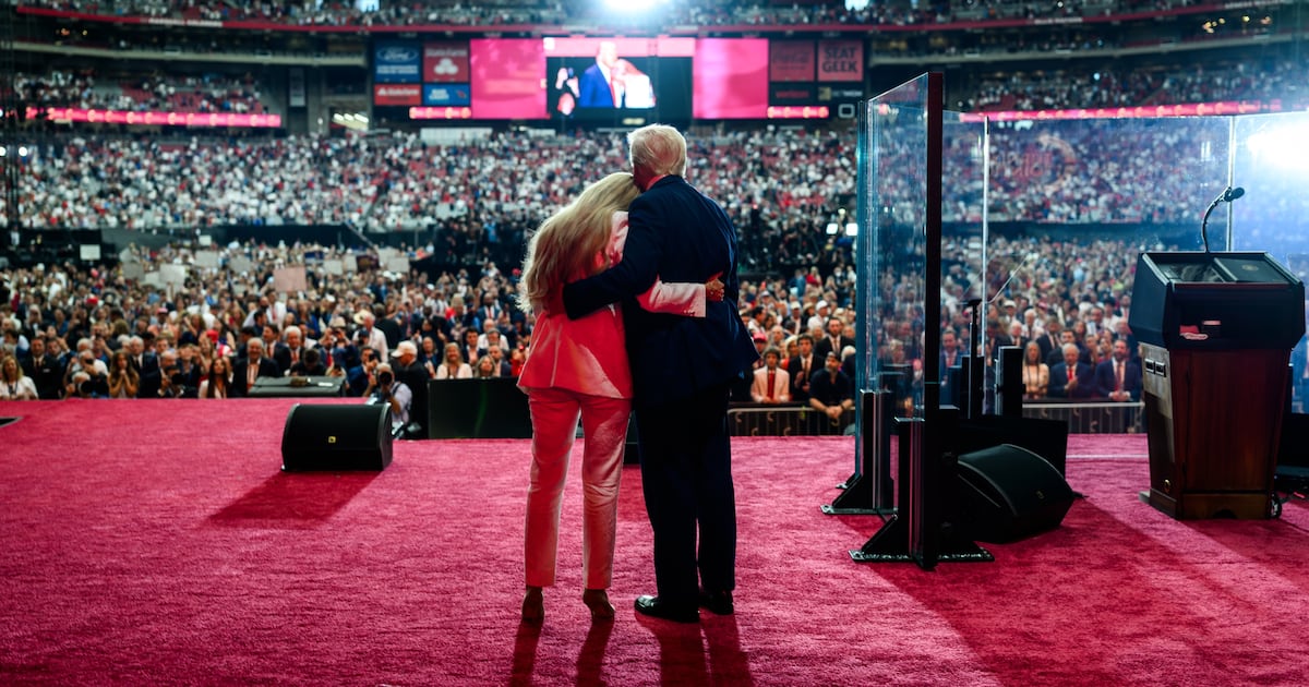 El asesinato de Charlie Kirk y la polarización que sigue: entre el martirio conservador y la radicalización digital