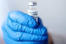 Vacuna de Pfizer podría ser autorizada a partir de la próxima semana en Chile