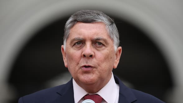 Alvarado acusa una “acción dilatoria” en el Congreso ante “tsunami” legislativo en megaproyecto y hace llamado a la “seriedad”