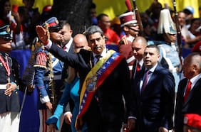 “Ilegítimo, engañando a la opinión pública”: exembajador Samuel Fernández analiza investidura de Maduro