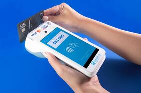 RedelCom, el nuevo competidor de Transbank que ya está en 10 mil comercios y suma 2 mil cada mes