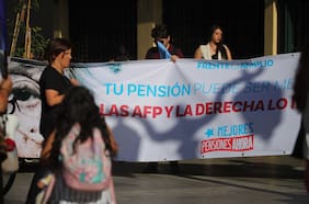 En cita con militantes: Frente Amplio llama a “presionar” al gobierno y continuar con movilizaciones por reforma previsional