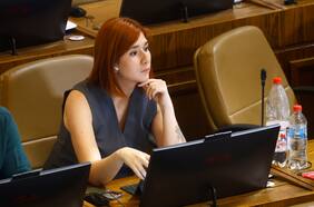 Columna de Magdalena Merbilháa: Los parásitos políticos, “con tu plata, sí”