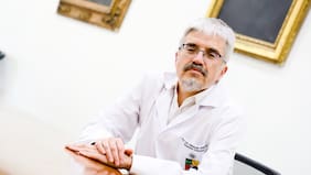 Director del Hospital Clínico UChile: “La capacidad de atender se hace compleja con un presupuesto que no se expande”
