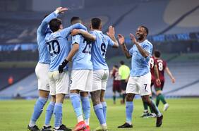 El City sigue sin encontrar rival en Inglaterra