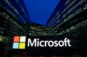 Microsoft apuesta por Chile: prepara histórica inversión enfocada en conectividad digital y desarrollo local