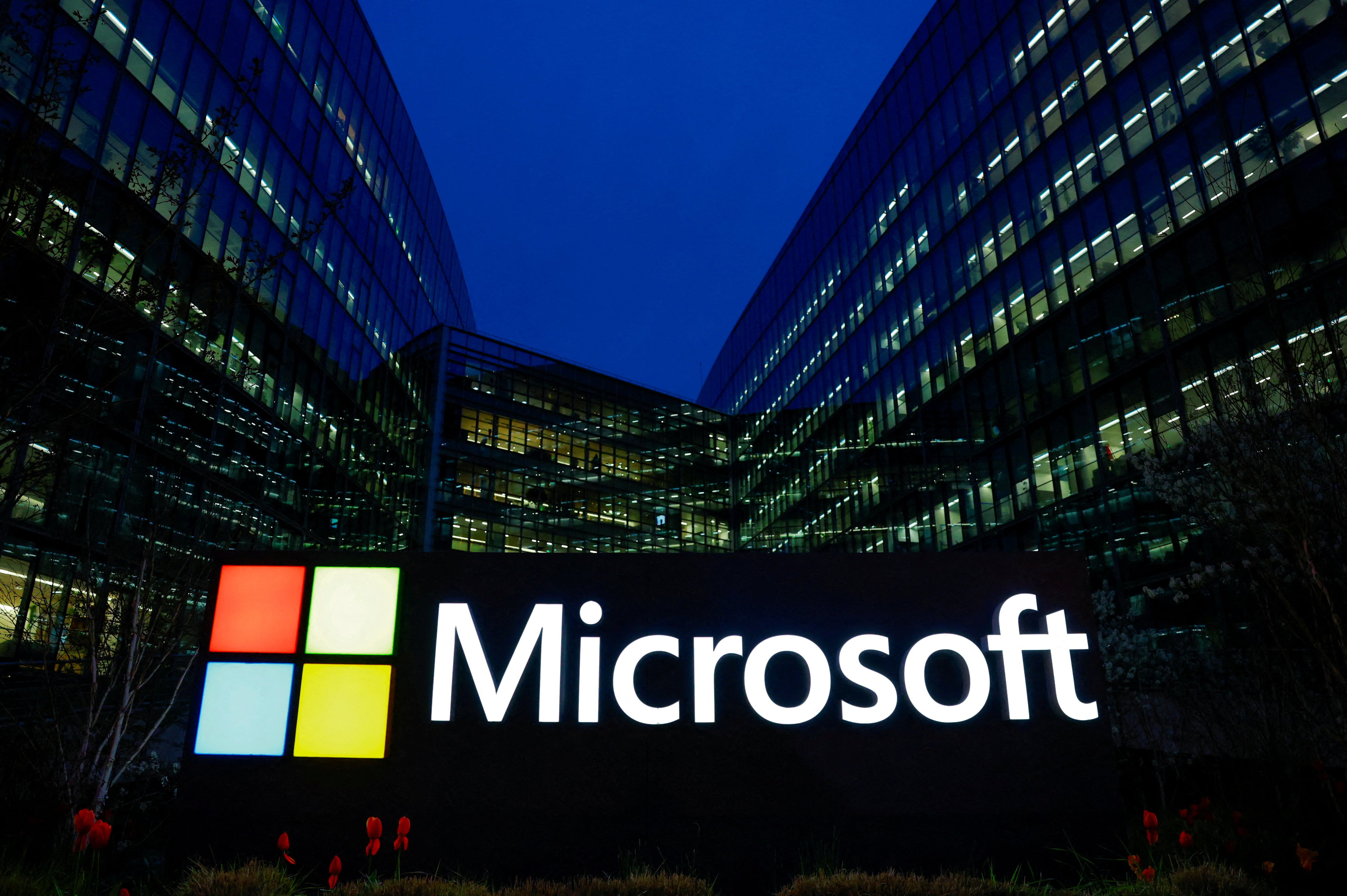 Microsoft reporta resultados por sobre lo esperado y acción sube