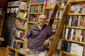 Muere a los 64 años Sergio Gómez, destacado escritor chileno tras Quique Hache, Detective