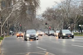 Inician trabajos para terminar con la reversibilidad del eje Cardenal Caro-Andrés Bello en Santiago
