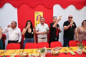 En tradicional “caldillo de congrio”: PC señala que “los movimientos sociales deben ser independientes y autónomos”