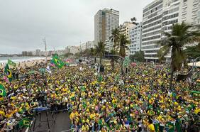 Miles de manifestantes se toman las calles de Brasil en defensa de Bolsonaro