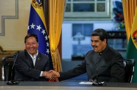 Venezuela y Bolivia firman acuerdos de cooperación en materia energética y comercio