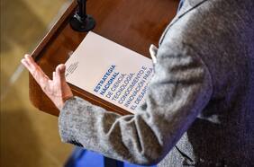 Investigación en Artes, start ups y biodiversidad: Gobierno recibe primera Estrategia Nacional de Ciencia, Tecnología, Conocimiento e Innovación