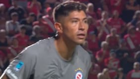 “¿Dónde están los que se quejaban?”: Brayan Cortés brilla con gran tapada en su debut liguero en Argentinos Juniors