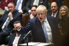 Los escenarios que se abren para Boris Johnson tras la entrega del informe sobre fiestas en Downing Street