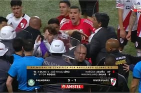 “Hijo de pu...”: el exaltado reclamo de delantero de River Plate contra el árbitro en la Copa Libertadores