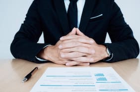 3 frases que siempre debes evitar en una entrevista de trabajo, según un exreclutador de Google