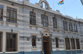 Contraloría inicia sumario en la Municipalidad de Arica por eventual mal uso de vehículo fiscal