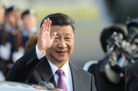 China planea aumentar reservas estatales de materias primas como petróleo y metales industriales