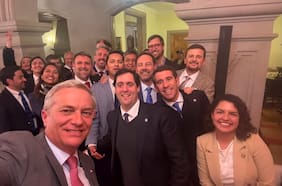 Debate por reforma de seguridad y presión por indultos marcan nueva cita entre Kast y el Partido Republicano