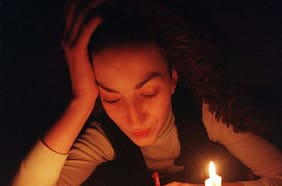 Registro Civil y explosivo interés en partidas de nacimiento para carta astral: ¿Por qué la vigencia de la astrología pese a la falta de evidencia científica?