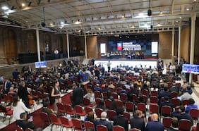 PGU, impuestos, contribuciones y acuerdo Codelco-SQM: los temas económicos que marcaron el debate presidencial de Archi