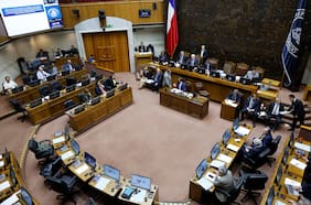 Debate Parlamentarias 2025: con Insulza y Squella entre ellos, seis candidatos al Senado muestran sus cartas