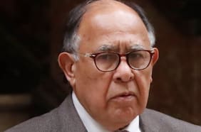 Simpertigue reacciona tras la aprobación de la acusación constitucional en su contra: “Tengo la frente en alto”