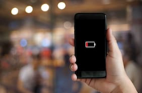 Seguridad en celulares: dos accesorios clave para protegerse del “juice jacking”