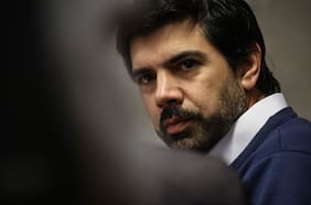 Fiscalía acusa a Lavín León de pagos irregulares a funcionarios que trabajaron en la sede de campaña de su padre
