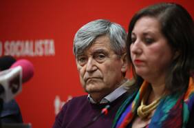 “No es lo que nosotros teníamos previsto”: Camilo Escalona y la “dolorosa” declinación presidencial de Vodanovic