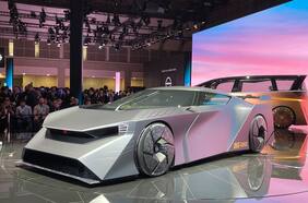 Nissan demuestra de qué está hecho y presenta el Hyper Force