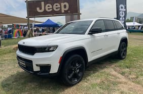 Jeep agrega la variante de cinco plazas del Grand Cherokee