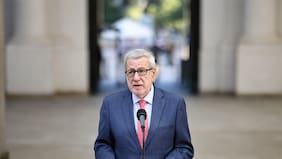 Canciller Van Klaveren tilda de “inaceptables” últimos dichos de embajador Judd y califica imputaciones de EE.UU. como “falsas”