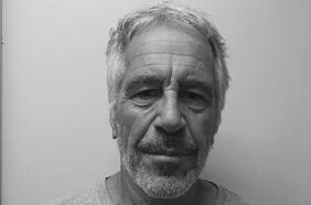 El video de Jeffrey Epstein que entregó el gobierno de Trump fue “modificado”, según expertos forenses