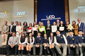 Jaime Molina, docente de matemáticas de Mulchén, recibe el premio Profesor Bicentenario 2025
