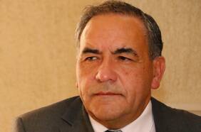 Senador Espinoza evalúa renuncia al PS acusando falta de respaldo del partido: “Desde hace meses me he sentido incómodo”