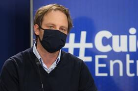 Zúñiga asegura que “medidas estrictas” de confinamiento se mantendrán por “un tiempo” en algunas comunas de la RM