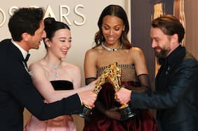 Anora cierra una noche perfecta en los Oscar con las estatuillas a Mejor Película y Mejor Actriz