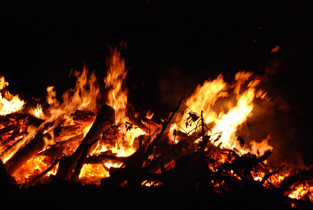 Cuándo se celebra la Noche de San Juan y cuáles son los rituales más extendidos